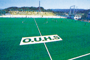 西日本初の人工芝サッカー場完成