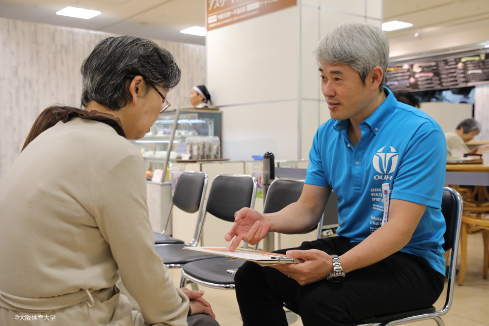 三島先生によるアドバイスに、参加者は「こんな機会滅多にないので」と熱心に聞き入った