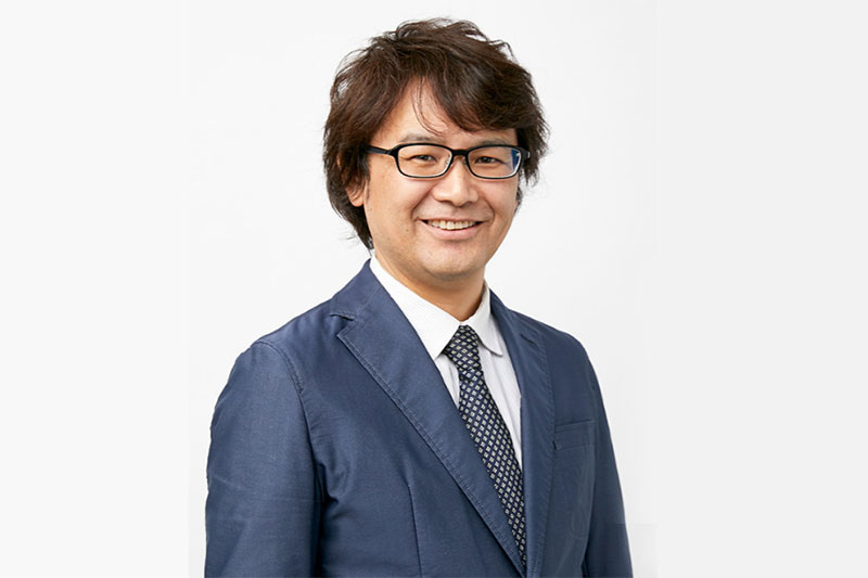 徳山友（スポーツ科学部教授）