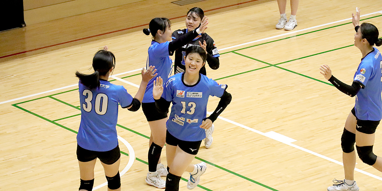 バレーボール部女子メイン画像