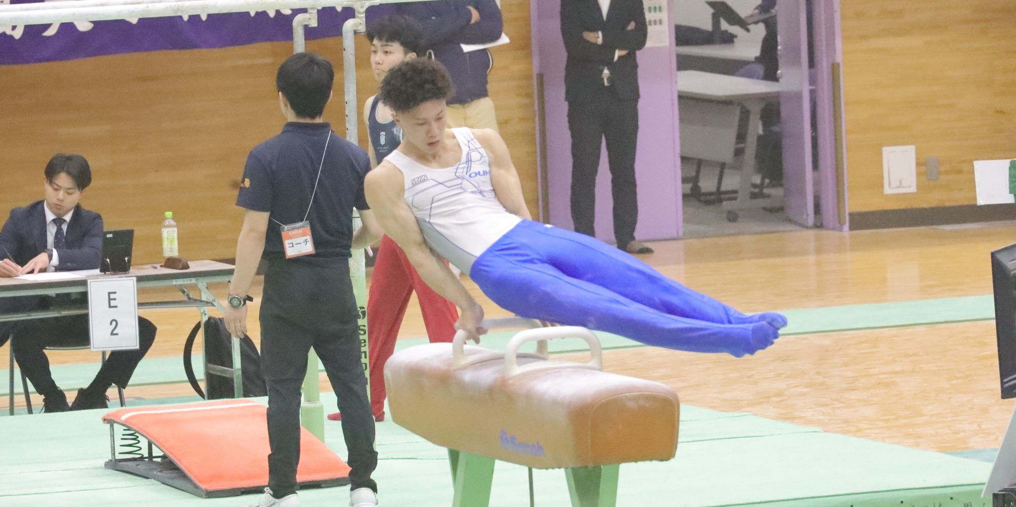 A0105）体操君（永久機関）体操選手フィギュア 約15cm 体操関西インカレ 大阪体育大学男子団体19連覇、女子2位 男子個人総合
