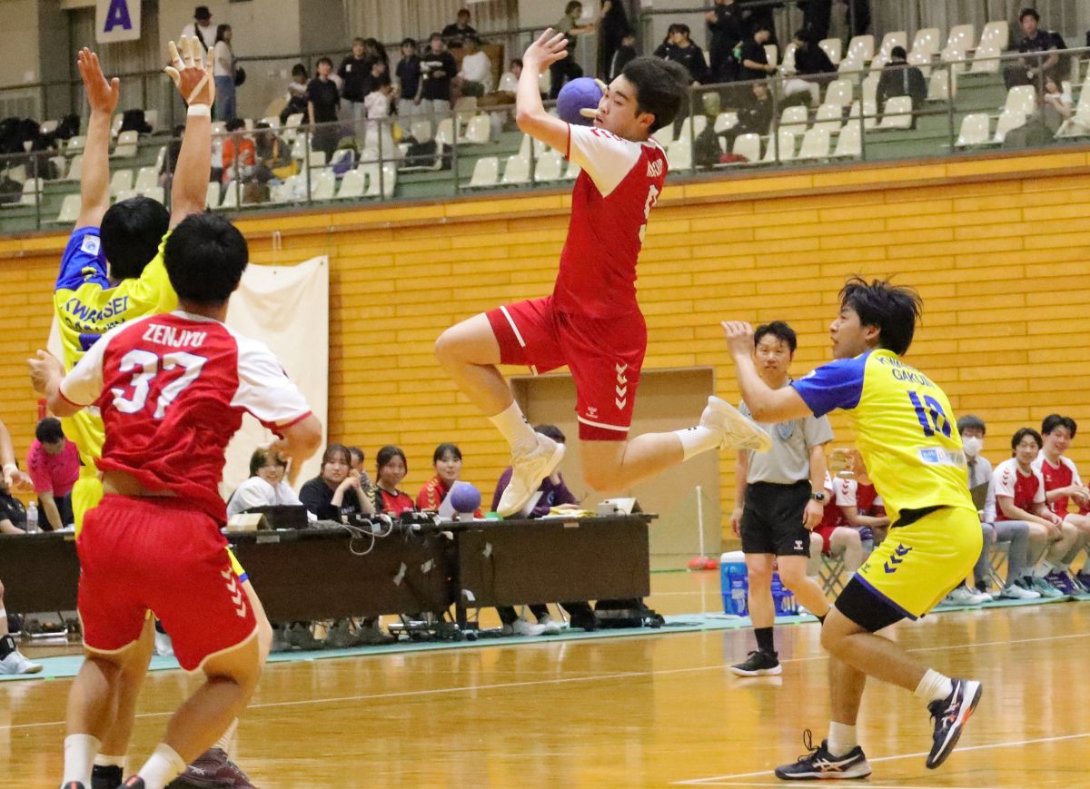 男子優秀選手　堀洸志郎（体育学部４年、高知中央高校）
【大阪体育大学】