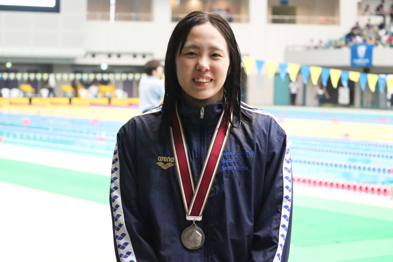 〈女子200ｍ バタフライ〉　準優勝＝新井はる佳