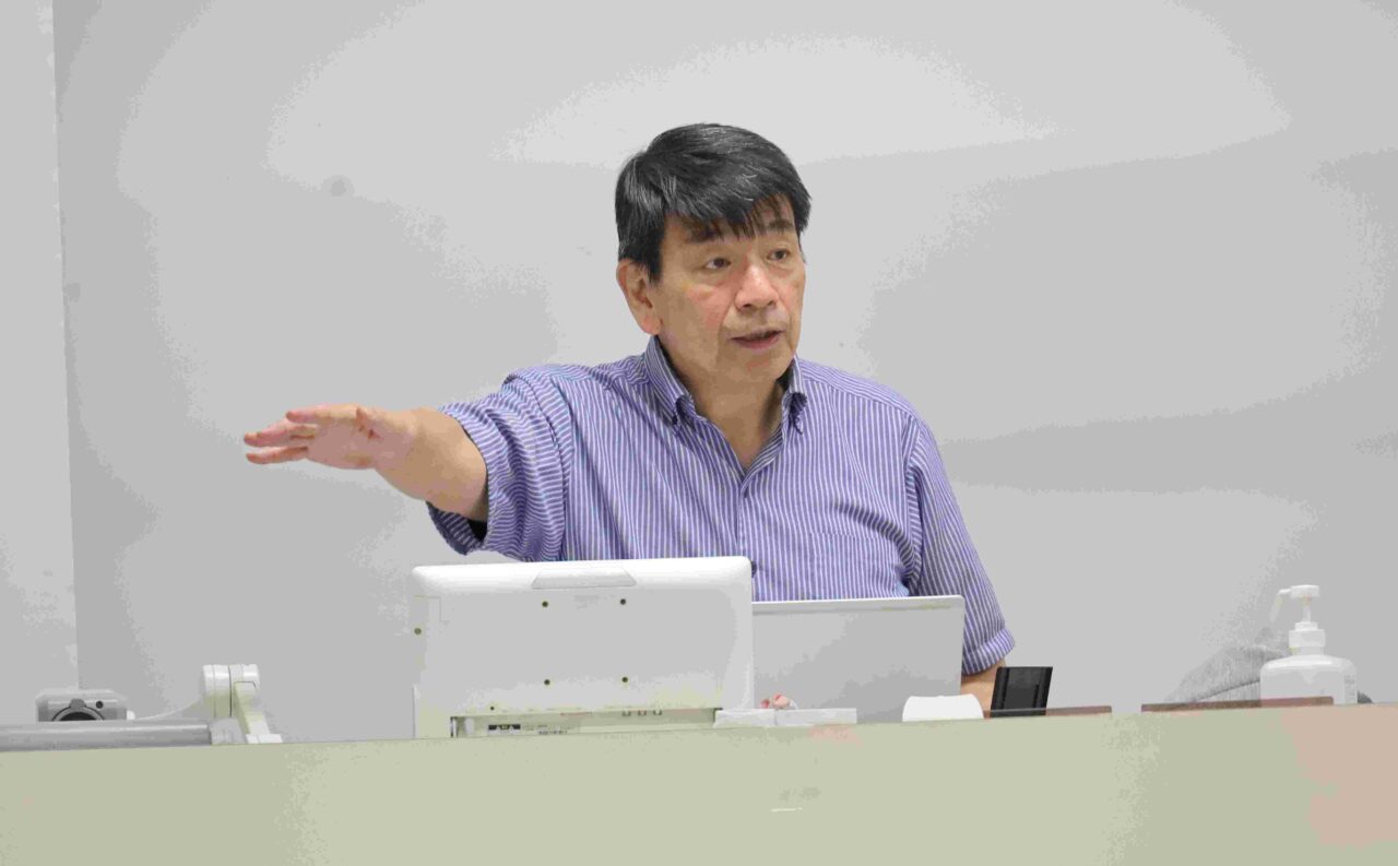 第１講は、土屋裕睦教授（スポーツ心理学）が「実践！　グッドコーチング」と題して講義した
【大阪体育大学】