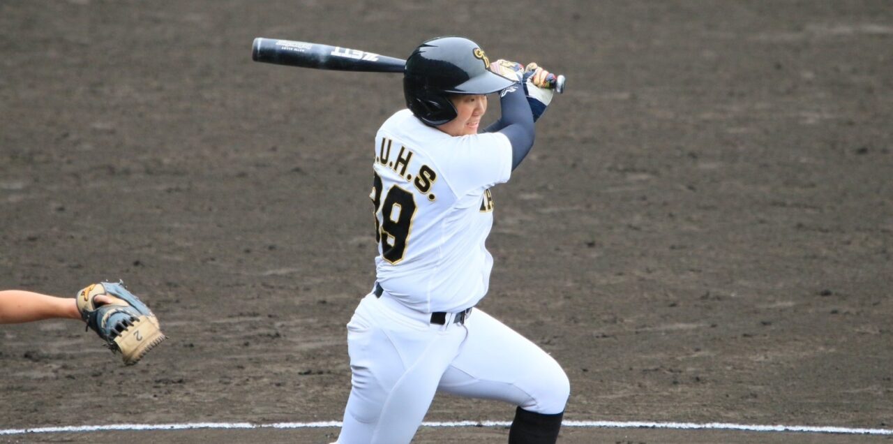 三回に先制打を放った今井実(みのり、教育学部3年、岐阜第一高校、資料写真) 【大阪体育大学】