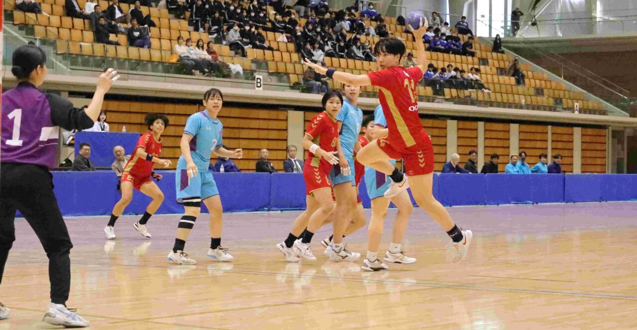加藤真央(スポーツ科学部2年、千葉・昭和学院高校)
【大阪体育大学】