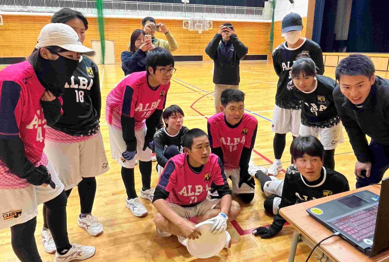 大阪暁光高校アルティメット部での指導
【大阪体育大学】