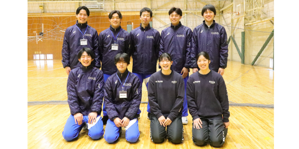 日本バレーボール学会で運営サポートにあたったバレーボール部男女の学生
【大阪体育大学】