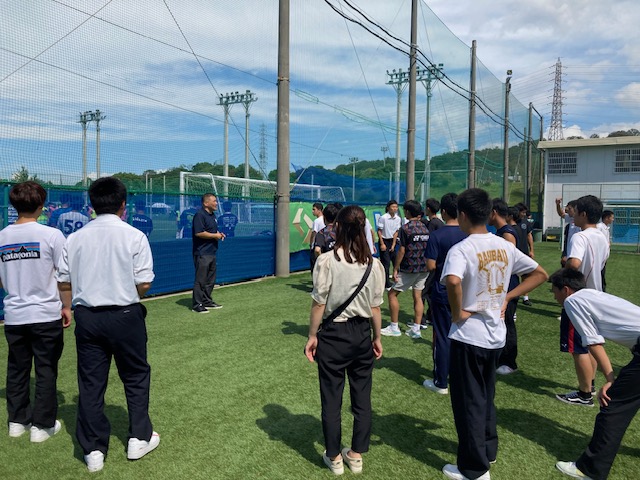 学内の様々な施設を見学する「キャンパスツアー」