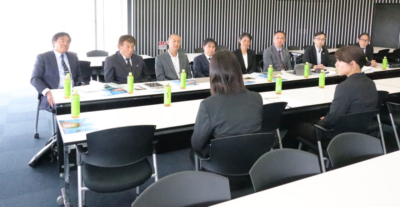 「海陽モデル」の充実を目指して大阪体育大学を訪れた三浦教育長ら 【大阪体育大学】
