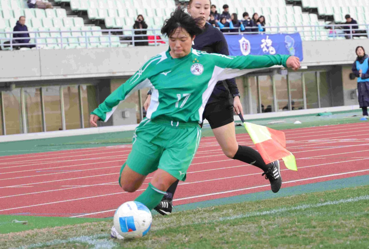 川南葉夏（はな、スポーツ科学部２年、大阪偕星学園高校）
【大阪体育大学】