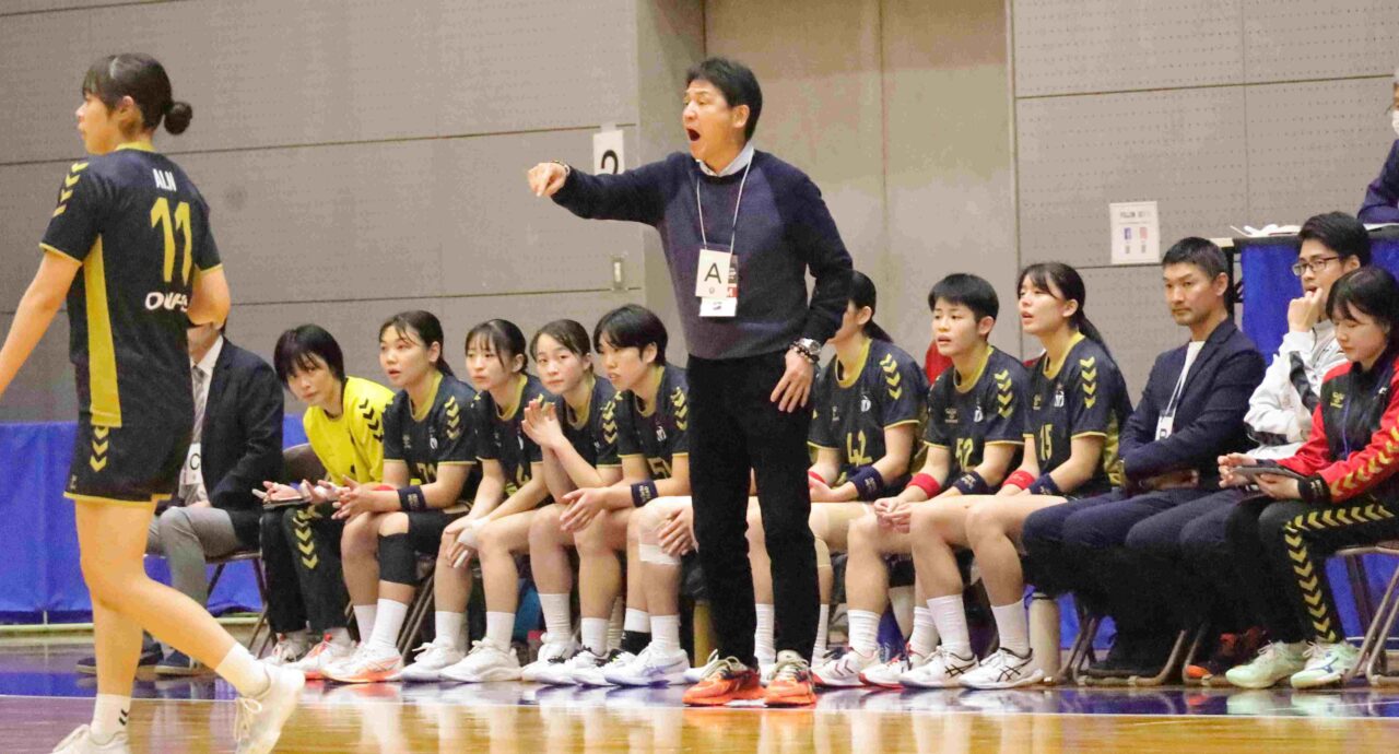 楠本繁生監督【大阪体育大学】