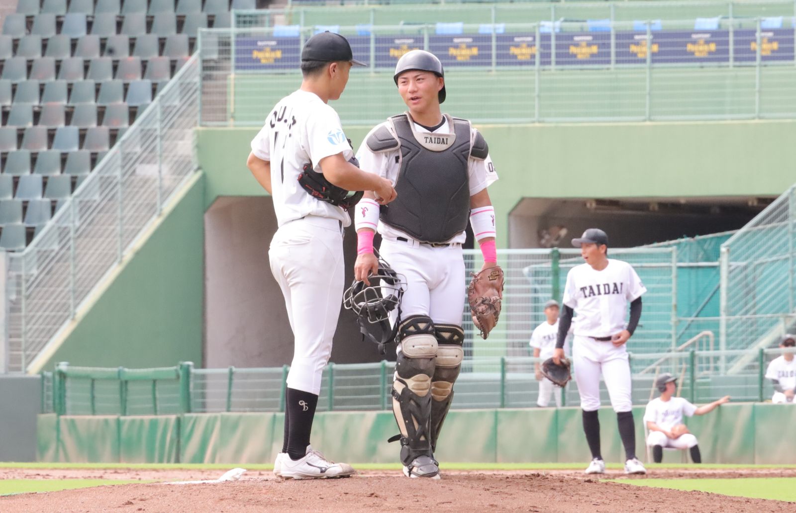 高田を好リードした村崎心(体育学部4年、兵庫・東洋大学附属姫路高校)
【大阪体育大学】