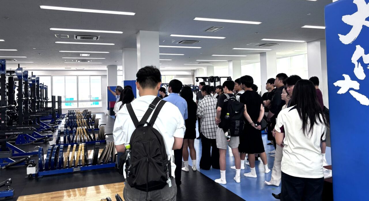 Ｓ＆Ｃルームを見学 【大阪体育大学】