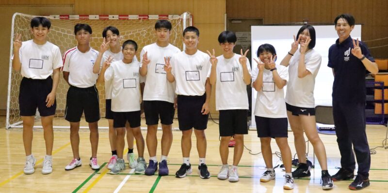 大阪体育大学を訪問した徳之島町の中学・高校生 【大阪体育大学】