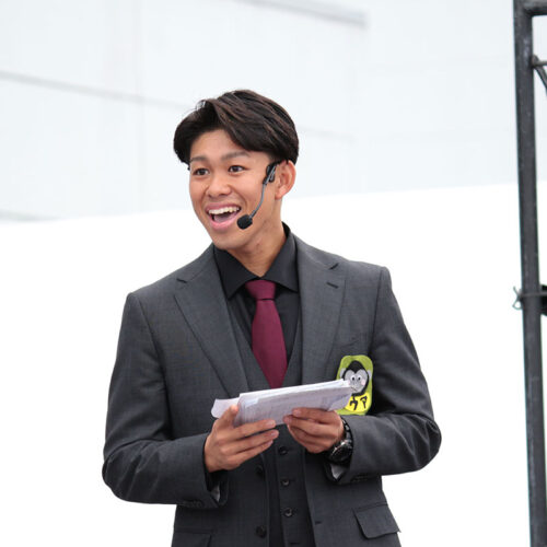 メインステージMC