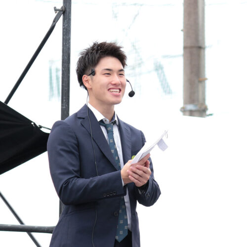 メインステージMC