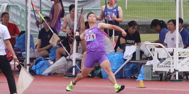 鈴木彩夏(スポーツ科学部1年、大阪体育大学浪商高校)