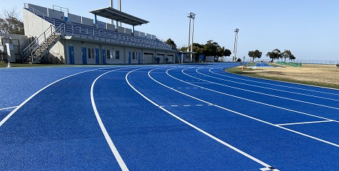 陸上競技場(全天候型トラック)