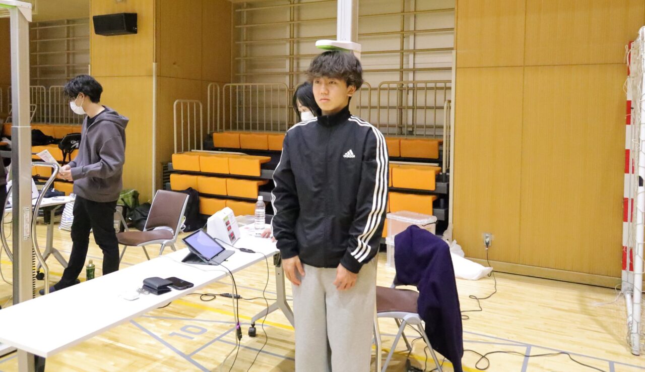 新入生は第6体育館多目的アリーナで健康診断