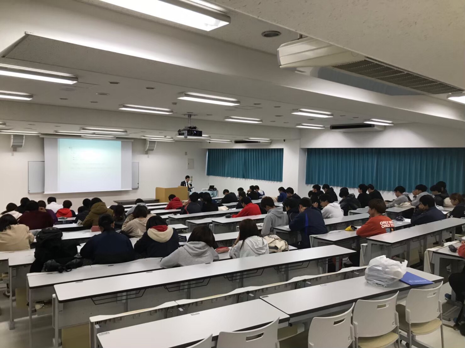 学内セミナーイメージ
