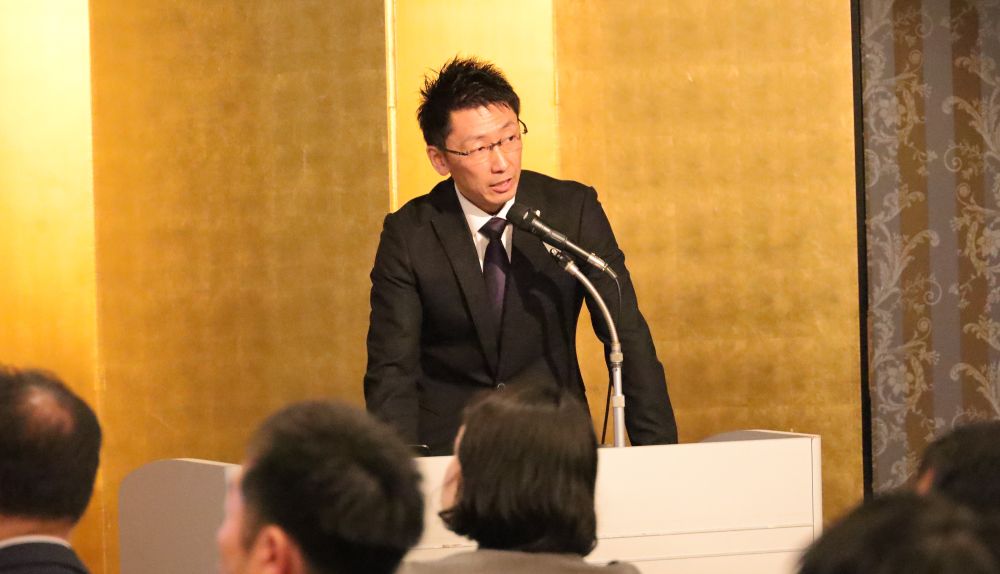 体操競技部男子監督の藤原敏行教授が世界の大学で初めて導入する富士通株式会社のＡＩ体操採点支援システムについて報告 【大阪体育大学】