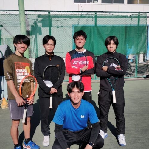 体験教室に参加したテニス部の学生