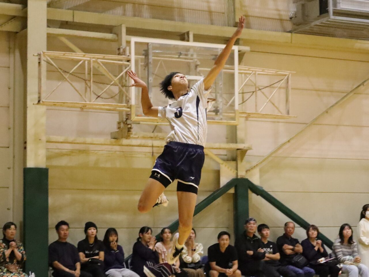 出水充希選手（ジェイテクトSTINGS愛知） 【大阪体育大学】